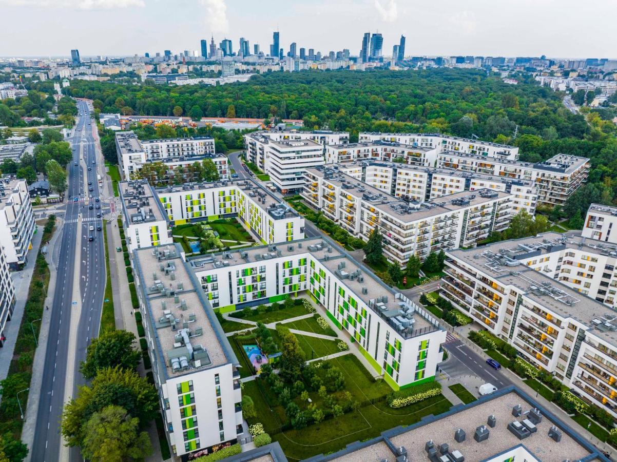 First -- Green Zoliborz Apartment 1 วอร์ซอ ภายนอก รูปภาพ