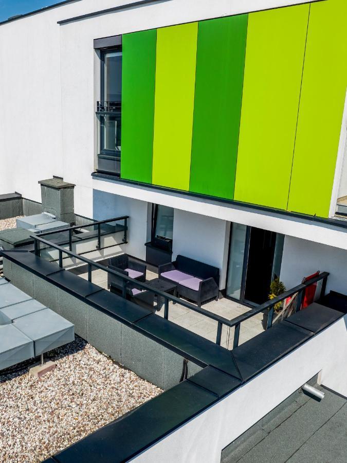 First -- Green Zoliborz Apartment 1 วอร์ซอ ภายนอก รูปภาพ