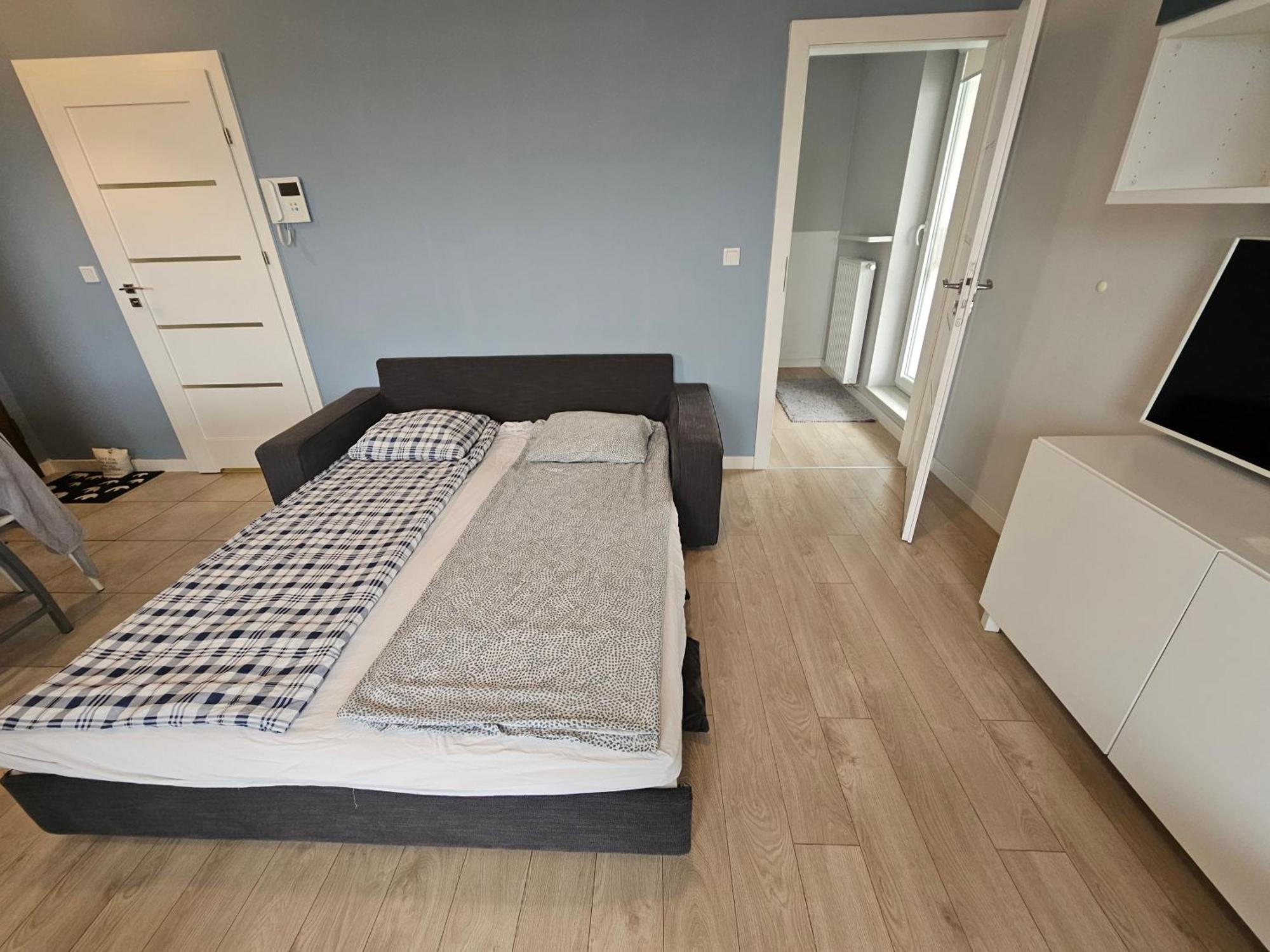 First -- Green Zoliborz Apartment 1 วอร์ซอ ภายนอก รูปภาพ